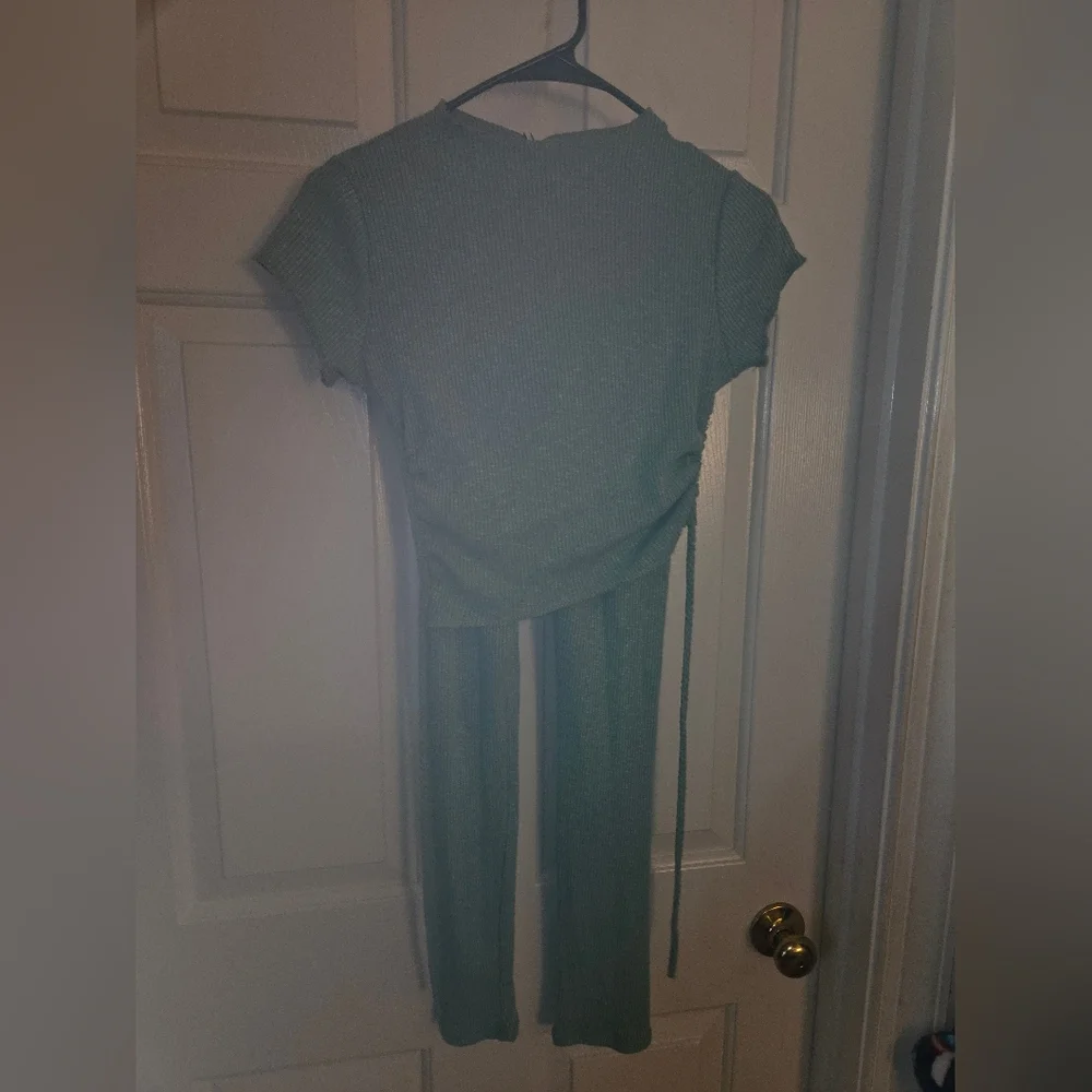 Fashion Nova Ribbed Pant Set in Sage - Picture 5 of 5